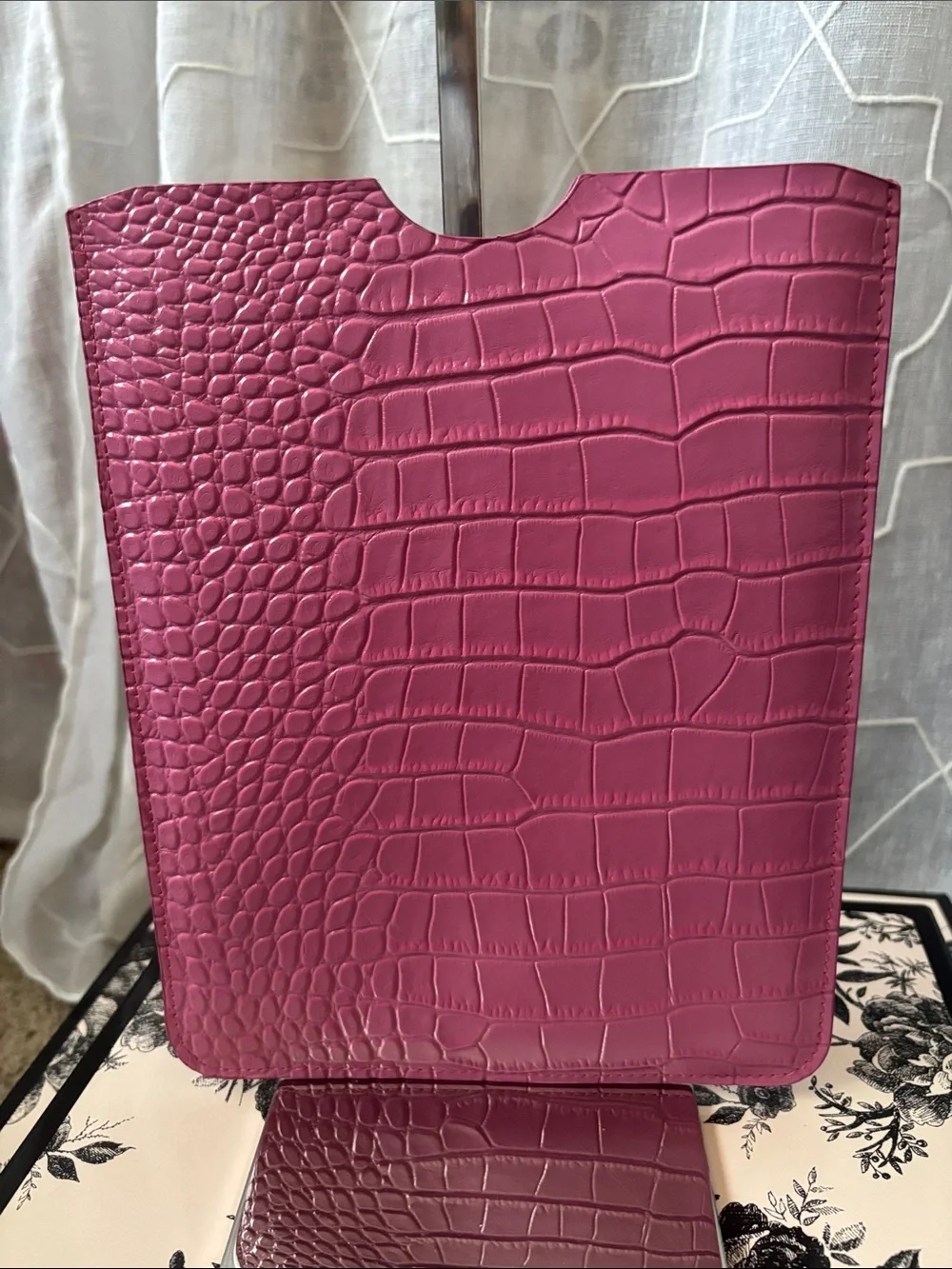 New JW London Leather IPAD & Mini Pouch Set